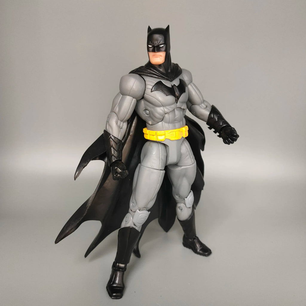 New In Stock 16cm Bat Action Figures Perfec Collectibles Desktop Ornaments Decorative Items Festival Surprise Gifts For Fans