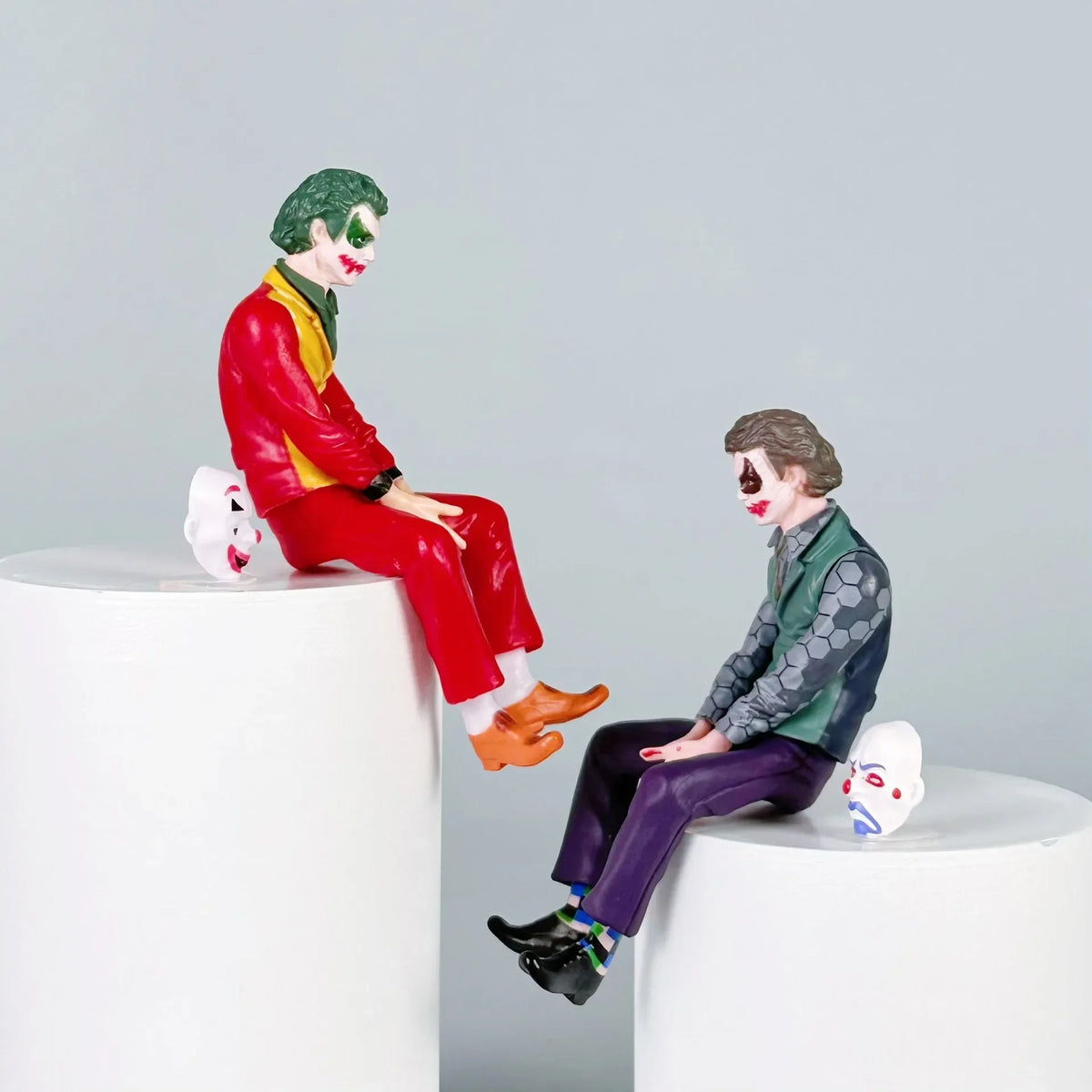 Joker & Harley Quinn PVC Sitting Exquisite Figure, Desktop & Car Decoration Ornament, Birthday & Holiday Gift