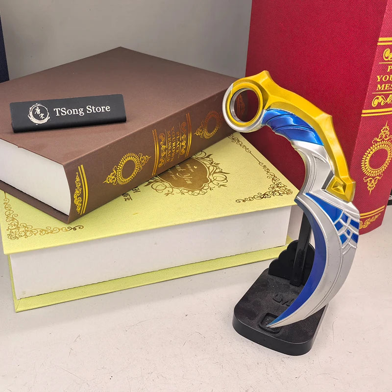 Valorant 16cm Celadon Karambit Replica Full Zinc Alloy Collectible Miniature Flipping Model Cosplay Copy Display Ornament Toys