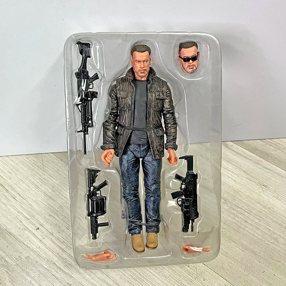Terminator Figure 2 Judgment Day T-800 Arnold Schwarzenegger Dark Fate Elderly Sarah Connor Figure Model Toy Doll Gifts