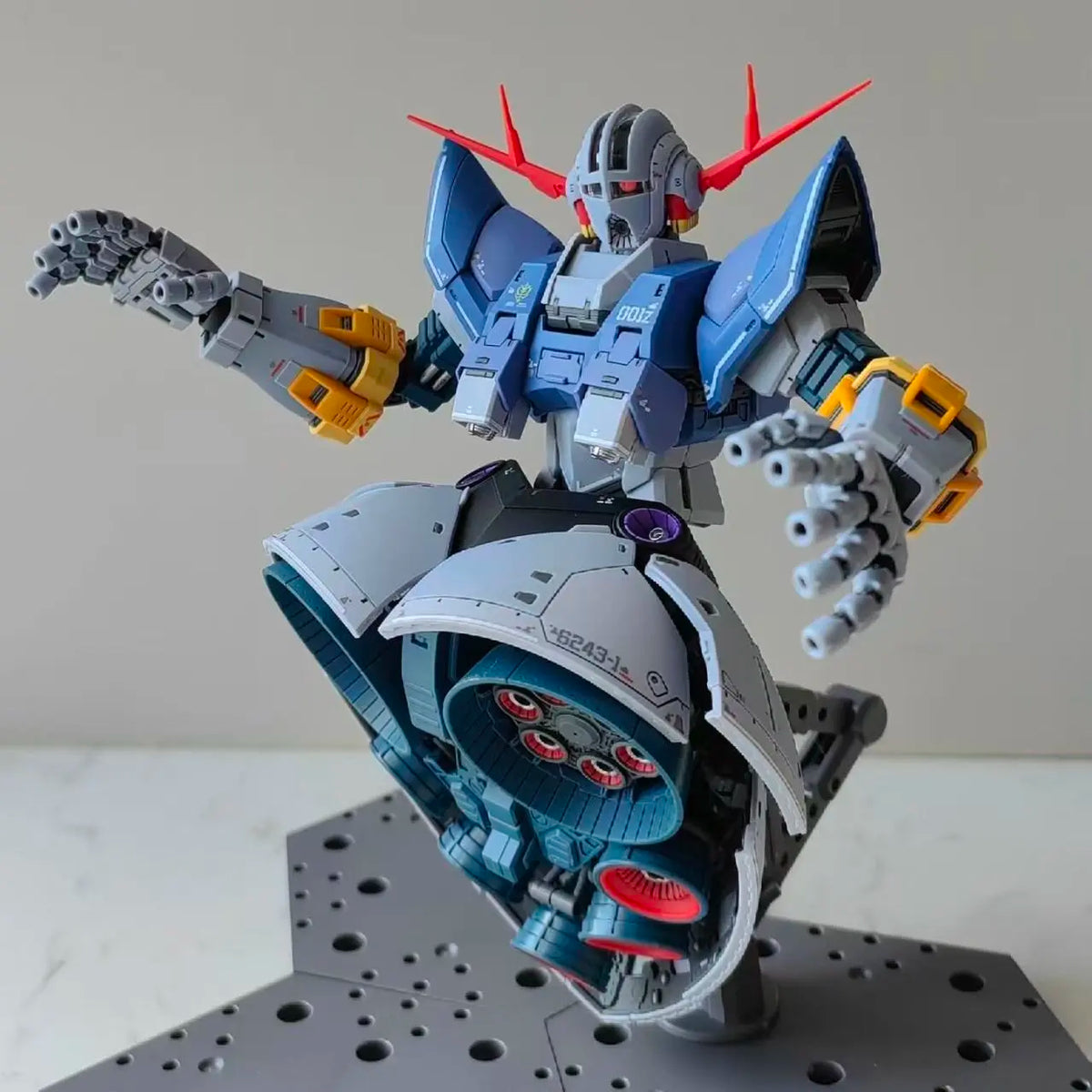 Zeong Full Articulated RG 1/144 Assembly Model Kit Action Figure Desktop Ornament Doll Collectible Toy No Special Effects Gift