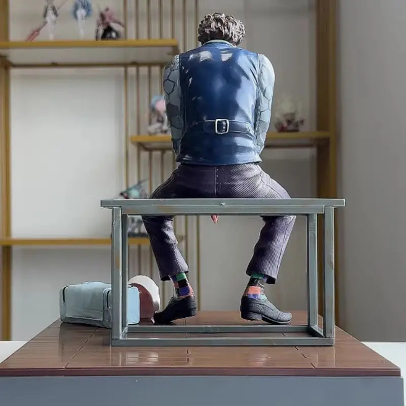 New Roof Decoration Joker Heath Ledger Sitting Posture Figures Car Doll Tail Roof Pendant Model Statue Collectable Toys Gifts