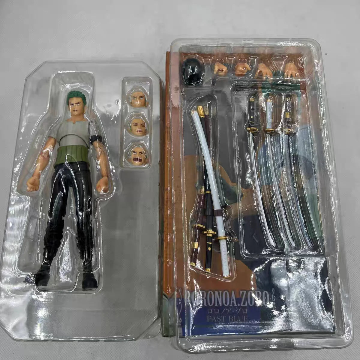 New One Piece Series Sizable Action Figure Roronoa Zoro Desk Toy Collectible Model Statue Boxed Standing Posable Anime Figurine