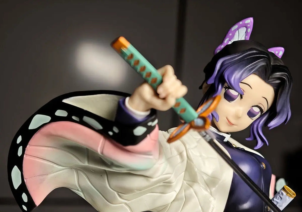 New 18cm Demon Slayer Shinobu Kochou Collectible Anime Figure Pvc Statue Desktop Decoration For Adult Collectors Fans