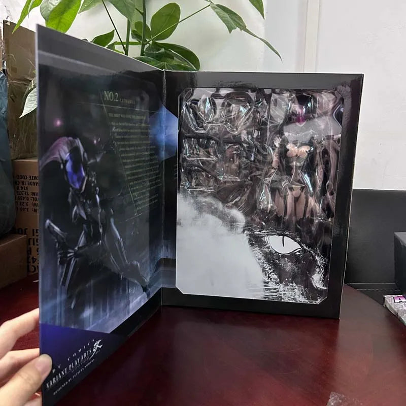 PLAY ARTS The Dark Knight Rises Catwomen Bane Bruce Wayne Joker Action Figure Selina Kyle Model Toys Collection Doll Desk Decor