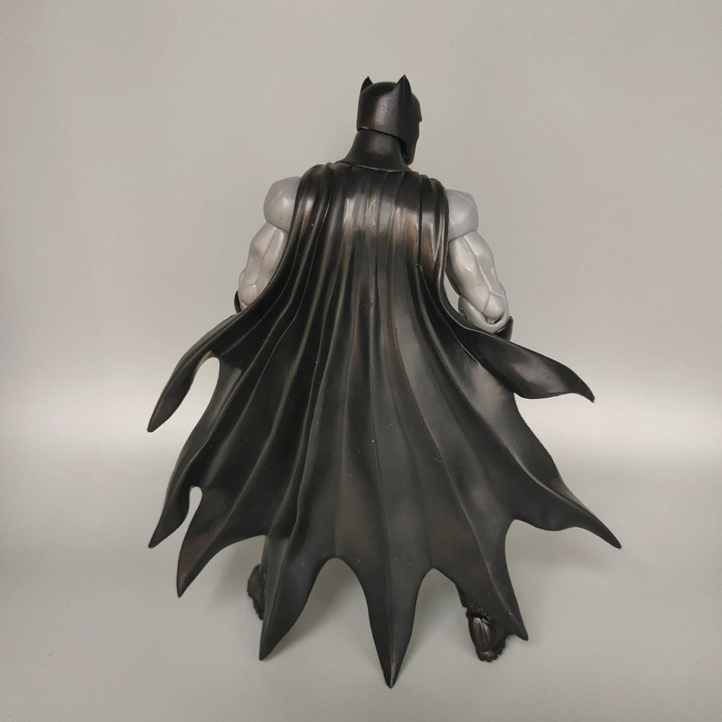 New In Stock 16cm Bat Action Figures Perfec Collectibles Desktop Ornaments Decorative Items Festival Surprise Gifts For Fans