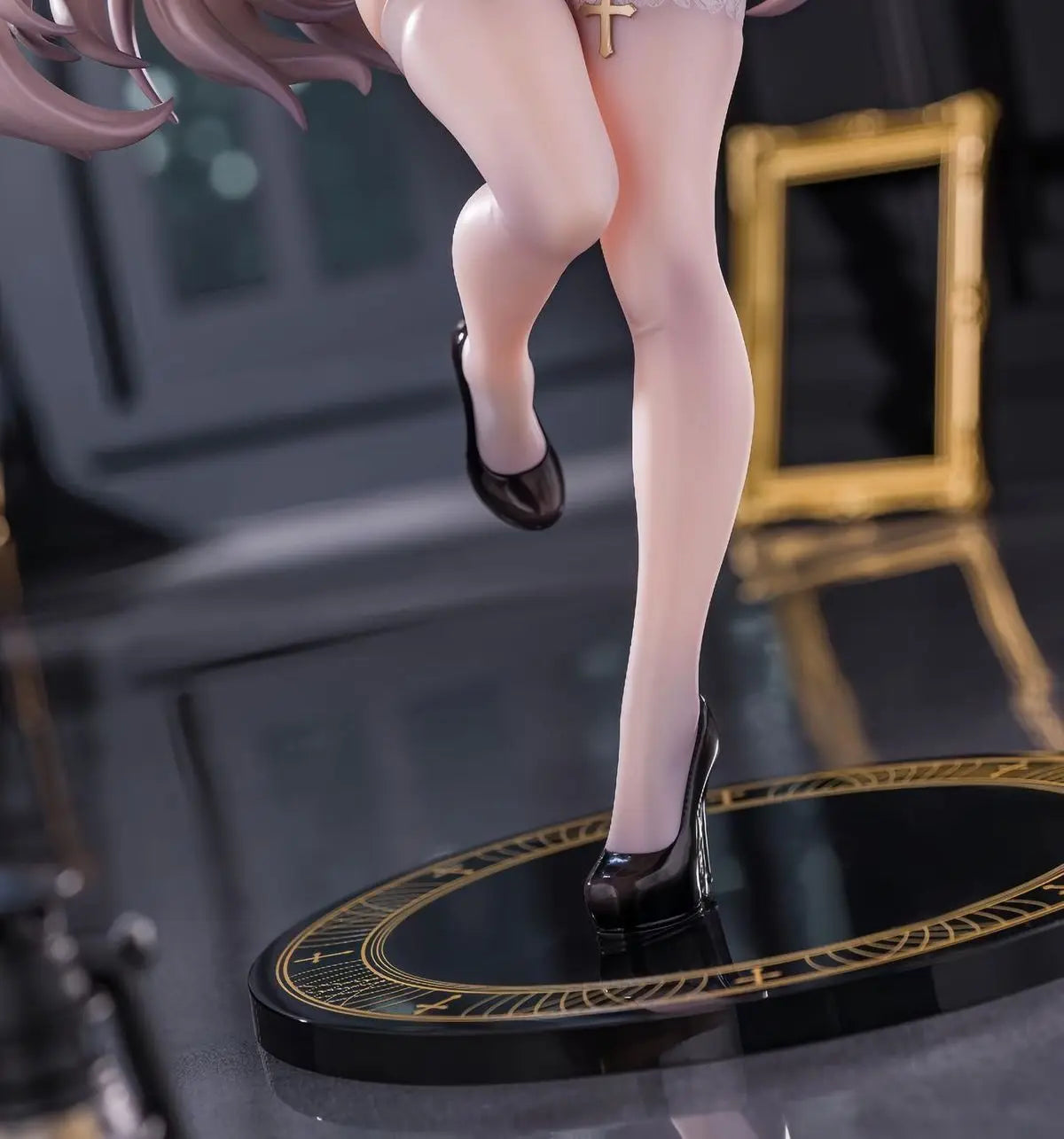 25cm Elf Nun Standing Pose Bishoujo Anime Figure Statue Desktop Decoration Gift for Fans