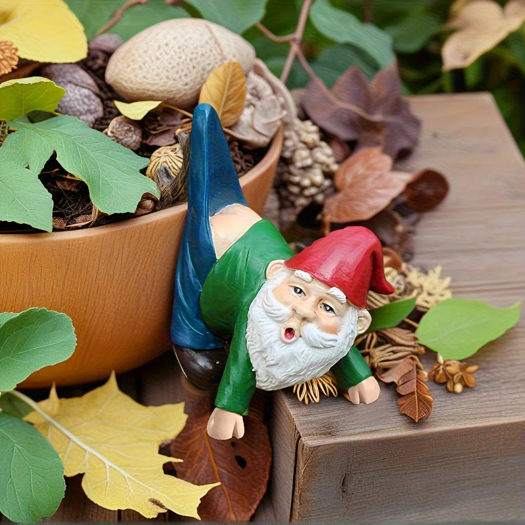 1pc New casual dwarf elderly funny pants hanging upside down with exposed buttocks design, statue resin bonsai pendant