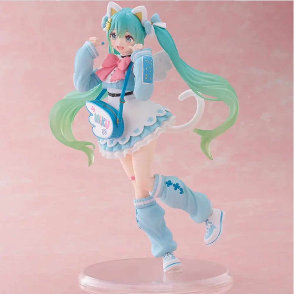 Hatsune Miku Anime Figure Action Figurine Model Collector Toys Hatsune Miku BANPRESTO Collectible Gift