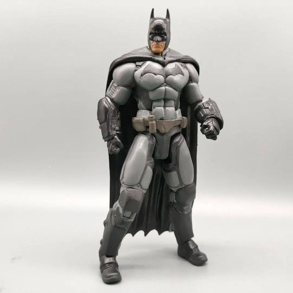 New In Stock 16cm Bat Action Figures Perfec Collectibles Desktop Ornaments Decorative Items Festival Surprise Gifts For Fans