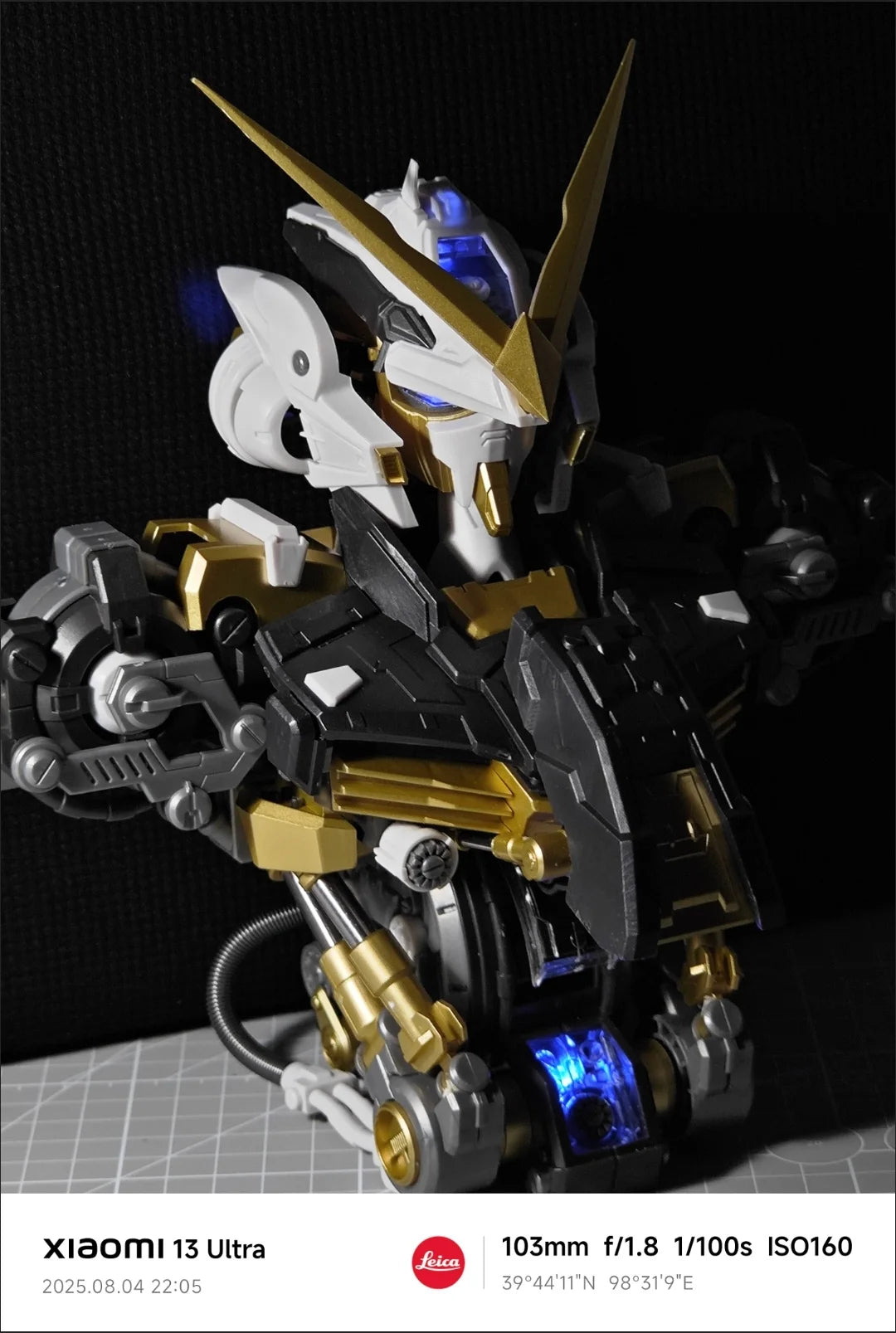 Bandai new 1/35 Gold Heretic Avatar Chest Gold Heretic Chest Metal Color Special Edition Gold Confusion Assembly Model