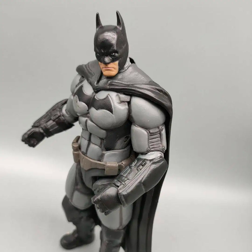 New In Stock 16cm Bat Action Figures Perfec Collectibles Desktop Ornaments Decorative Items Holiday Surprise Gifts For Boys