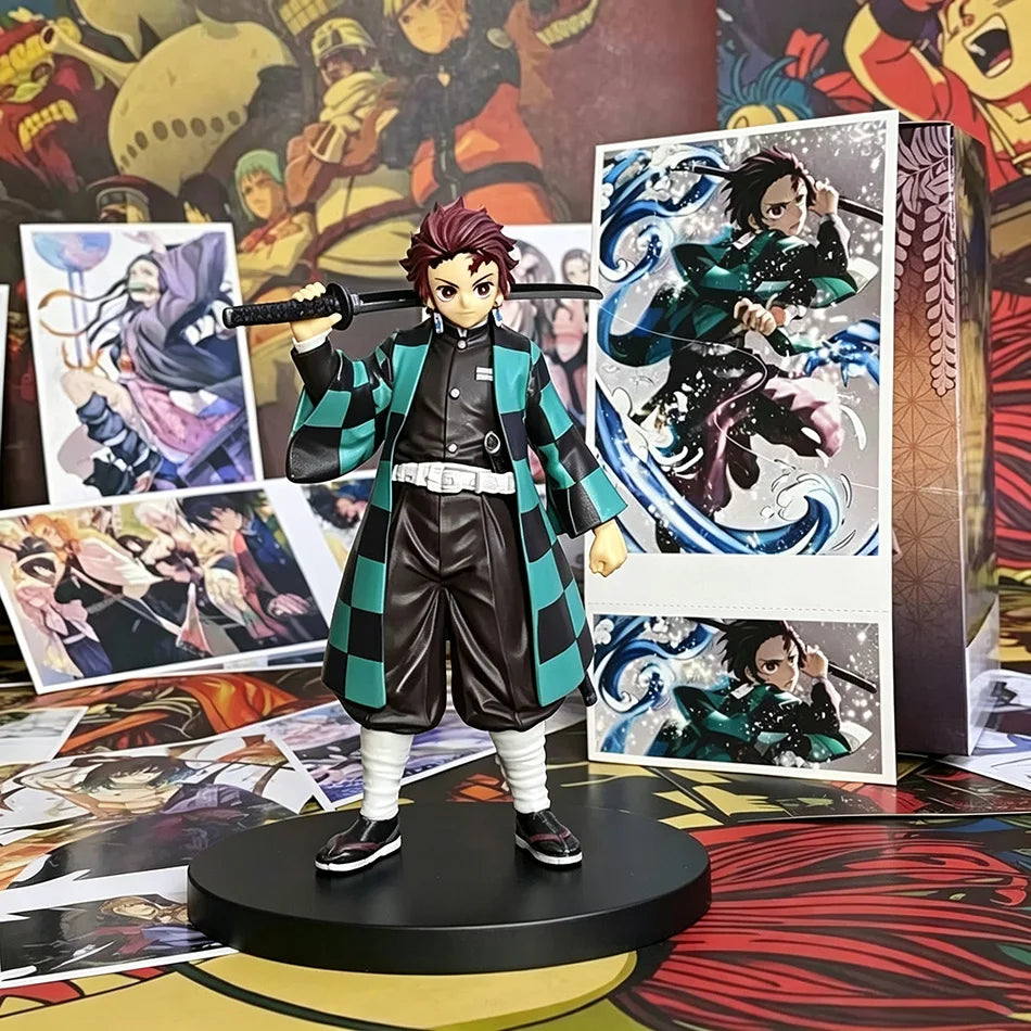 Demon Slayer Kimetsu no Yaiba Figure Kamado Tanjirou Agatsuma Zenitsu Nezuko PVC Model Toys Anime Character Warrior Figure