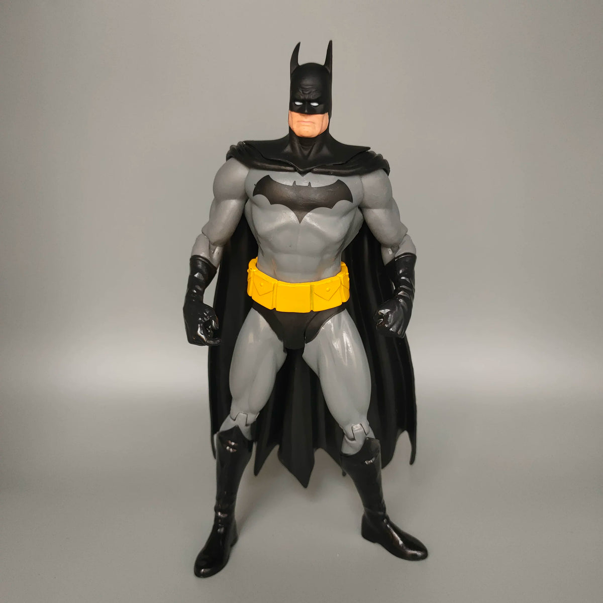 New In Stock 16cm Bat Action Figures Perfec Collectibles Desktop Ornaments Decorative Items Festival Surprise Gifts For Fans