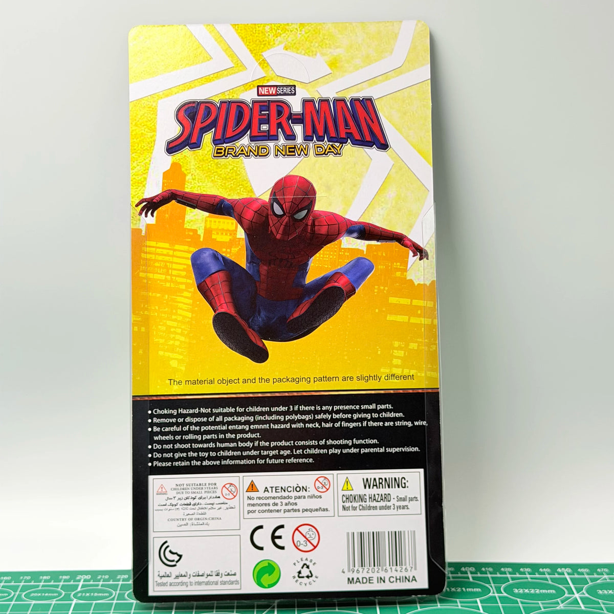 Bandai Avengers retro Spider Man Venom Deadpool joint movable figurine model