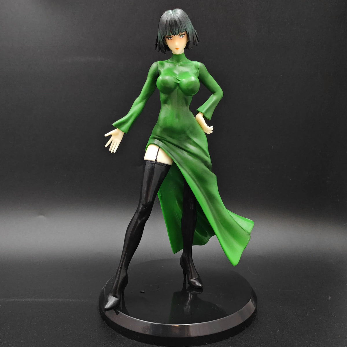 Hot 22cm One Punch Man Figure Fubuki Resin Model Painting Completed Version Anime Figure Plastic Model Toy Gift