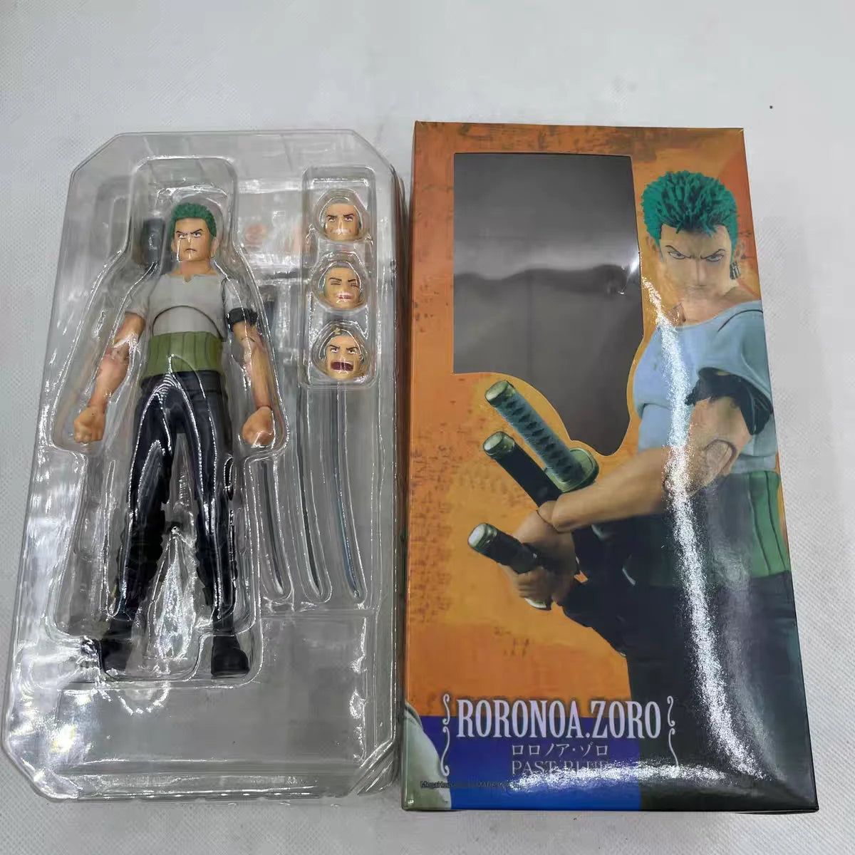 New One Piece Series Sizable Action Figure Roronoa Zoro Desk Toy Collectible Model Statue Boxed Standing Posable Anime Figurine