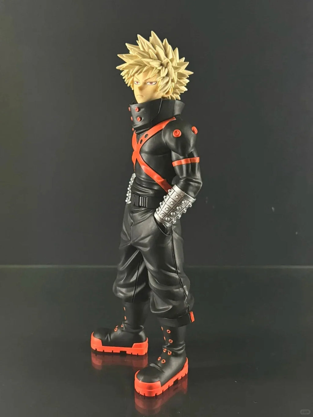 Hot My Hero Academia Bakugou Katsuki Midoriya Izuku Todoroki Shouto Toga Himiko Anime Figure PVC Collectible Model Toys Kid Gift