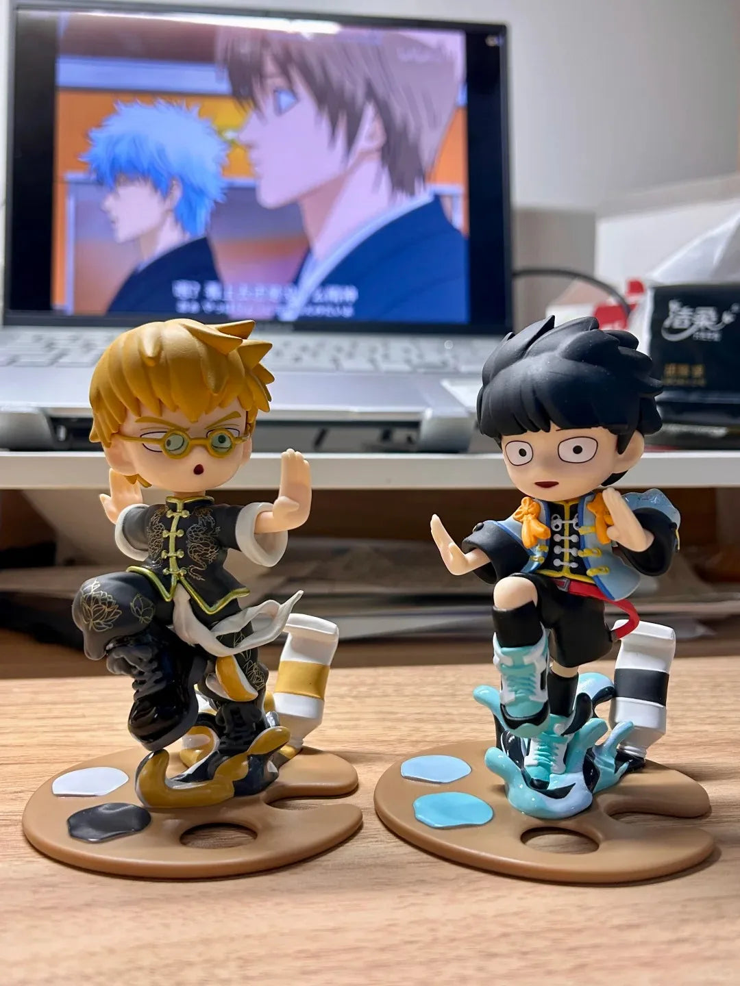 Anime Mob Psycho 100 Figures Gk Reigen Arataka Q Edition Kawaii Standing Palm Series Model Doll Desktop Ornament Collectible Toy