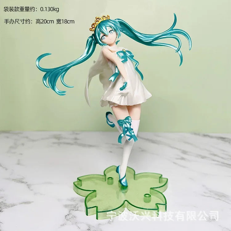 Anime Figure Collection: Hatsune Miku Statue Figurines and Case Widget
