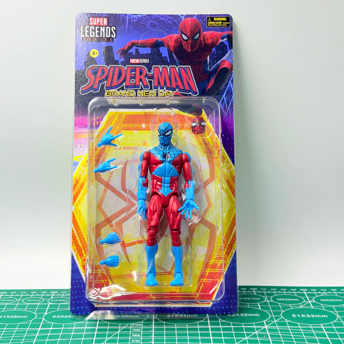 Bandai Avengers retro Spider Man Venom Deadpool joint movable figurine model