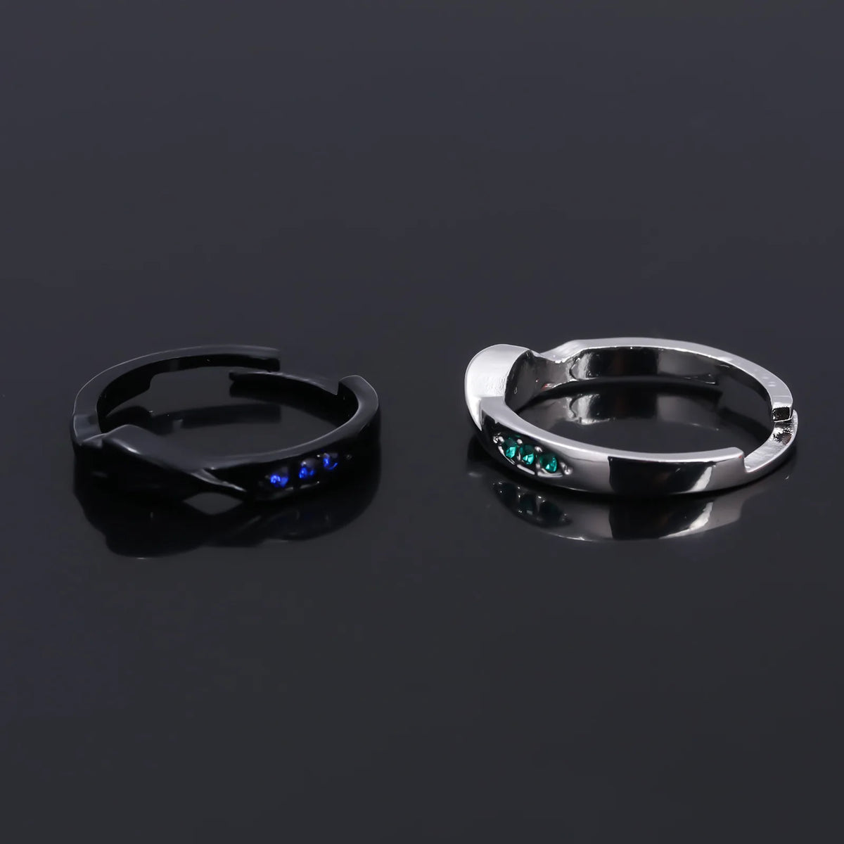 Brdwn Attack on Titan Unisex Eren Jager Mikasa Ackerman Cosplay Halloween Lovers Couple Ring