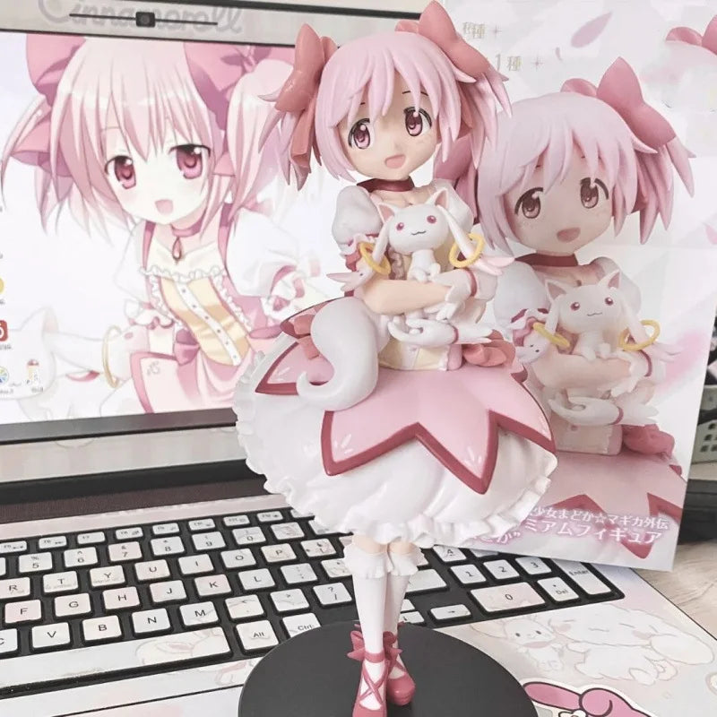 18cm Magical Girl Little18cm Round Deer Eye Hill Bijingpin Model Anime Pretty Cute Desktop Birthday Gift