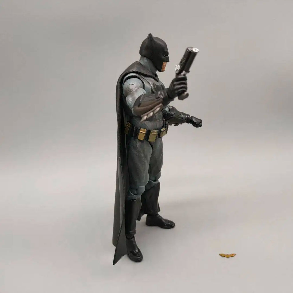 New In Stock 16cm Bat Action Figures Perfec Collectibles Desktop Ornaments Decorative Items Holiday Surprise Gifts For Boys