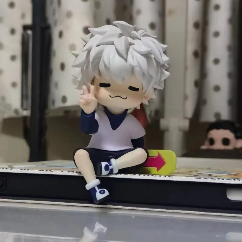 Hunter Hunter Killua Zoldyck Q Version Sitting Figure Cute Peace Sign Pose With Skateboard Base PVC Anime Figurine Desktop Decor
