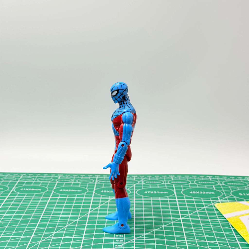 Bandai Avengers retro Spider Man Venom Deadpool joint movable figurine model