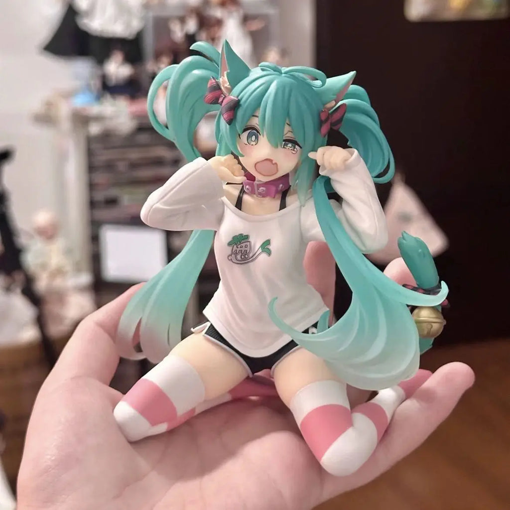 Hot Hatsune Miku Desktop Cute Action Figure 11cm Neko T-Shirt Ver. Anime Figurine Kawaii Girl Model Toy Gift Birthday present