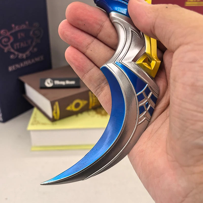 Valorant 16cm Celadon Karambit Replica Full Zinc Alloy Collectible Miniature Flipping Model Cosplay Copy Display Ornament Toys