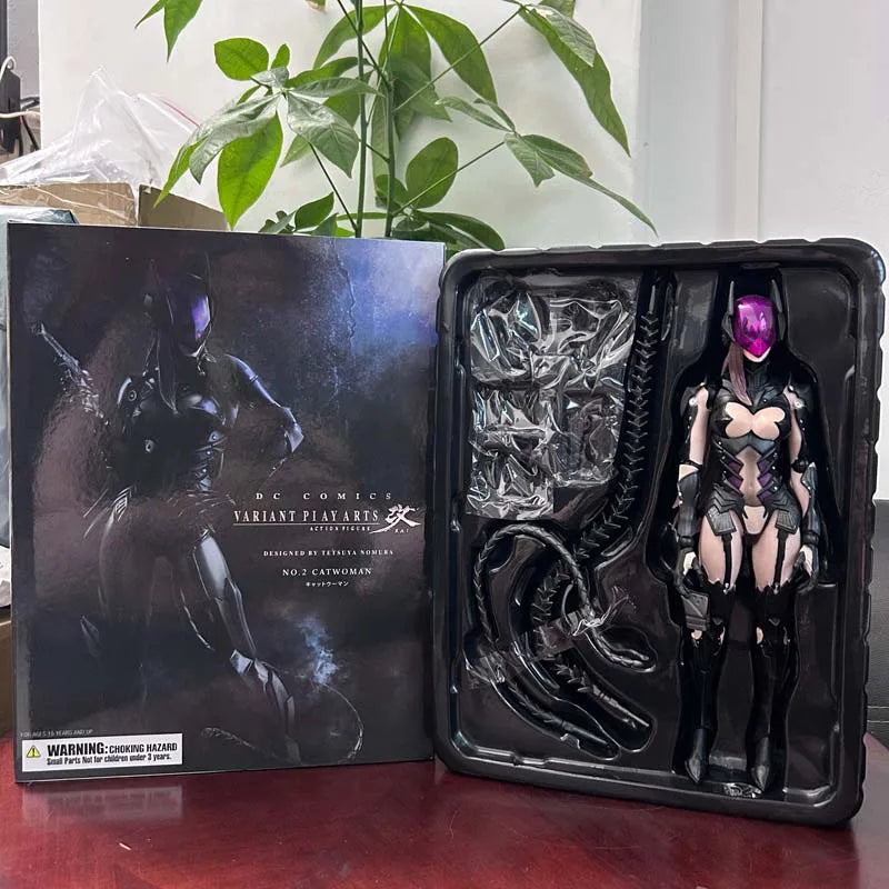 PLAY ARTS The Dark Knight Rises Catwomen Bane Bruce Wayne Joker Action Figure Selina Kyle Model Toys Collection Doll Desk Decor